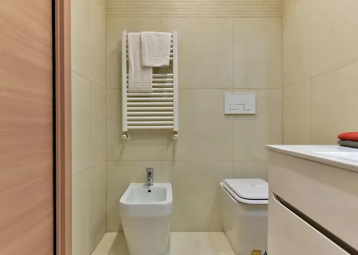 4bnb - Spacious Retreat By Colosseo * Rom